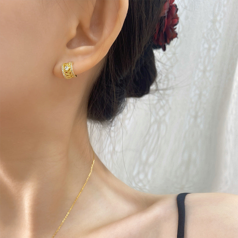 Éclat Stud Earrings