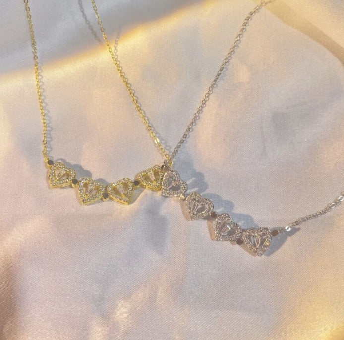 Magnetic Heart Clover Necklace 4-in-1 Transformable Design - Vié Chérie