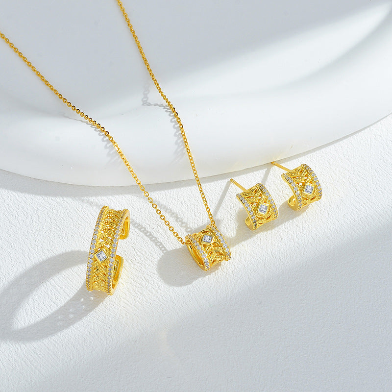 Éclat Stud Earrings