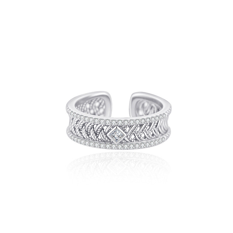 Éclat Stud Earrings